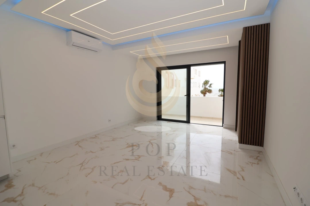 Apartamento T2 para Venda em Quarteira Foto 23