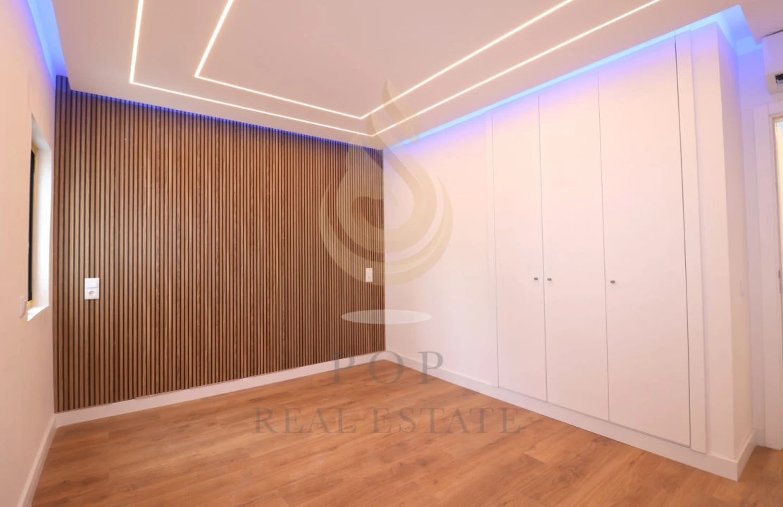 Apartamento T2 para Venda em Quarteira Foto 32