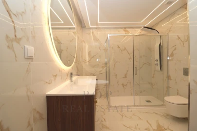 Apartamento T2 para Venda em Quarteira