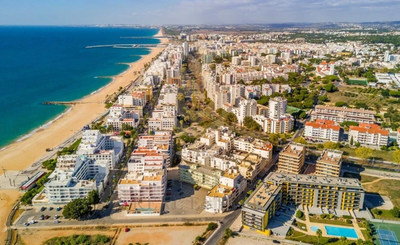 Apartamento T2 para Venda em Quarteira Foto 35