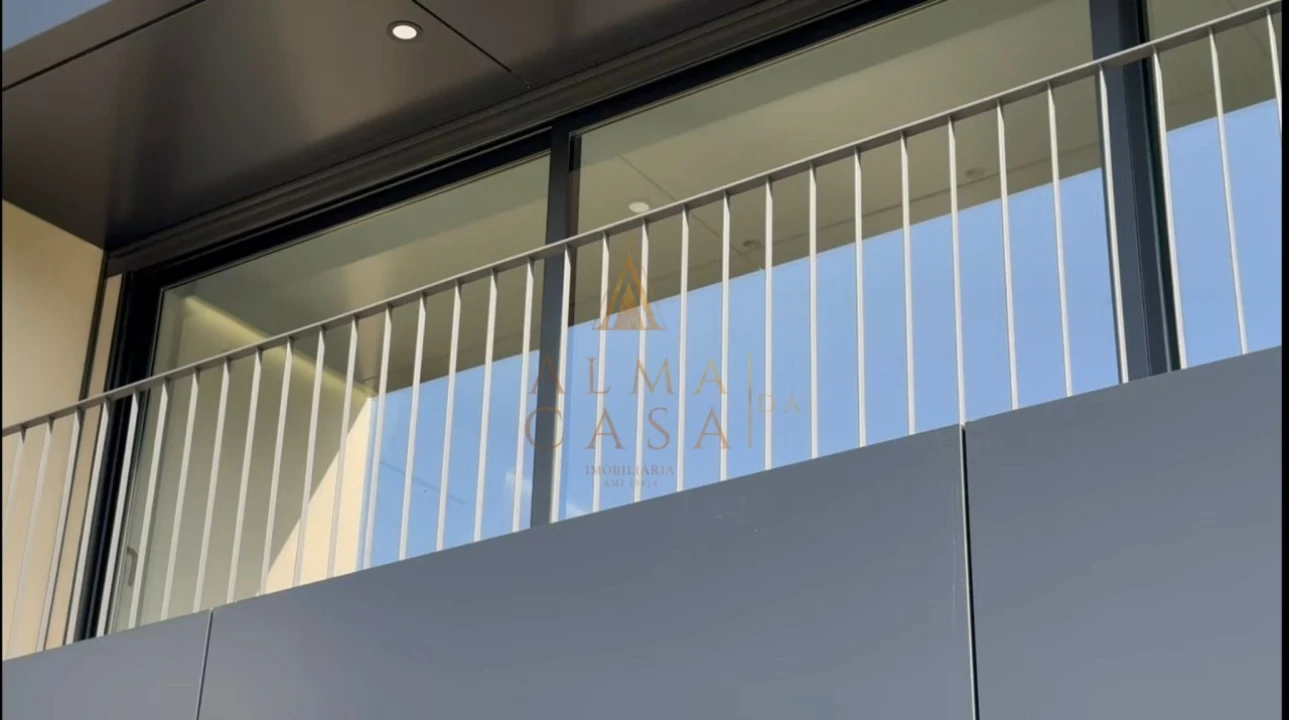 Moradia T3 para Venda em Fânzeres e São Pedro da Cova Foto 9