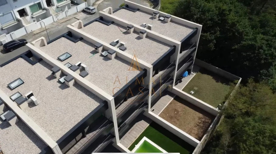 Moradia T3 para Venda em Fânzeres e São Pedro da Cova Foto 24