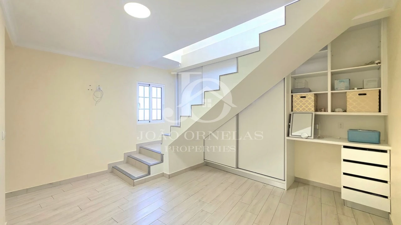 Moradia T3 para Venda em São Roque Foto 13