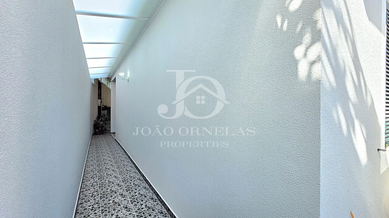 Moradia T3 para Venda em São Roque Foto 16