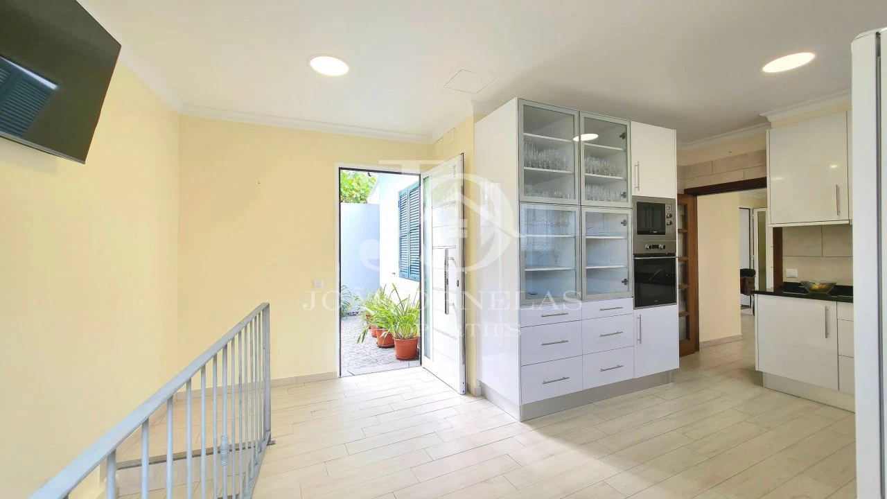 Moradia T3 para Venda em São Roque Foto 21