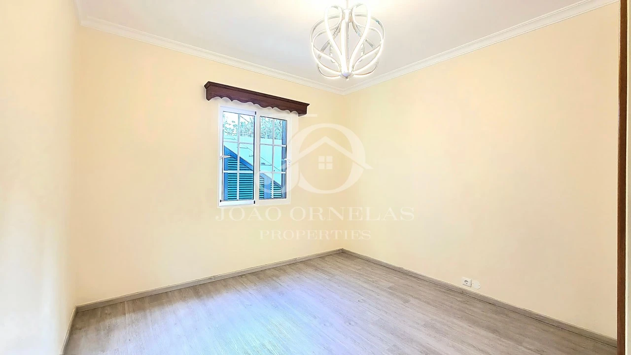 Moradia T3 para Venda em São Roque Foto 25