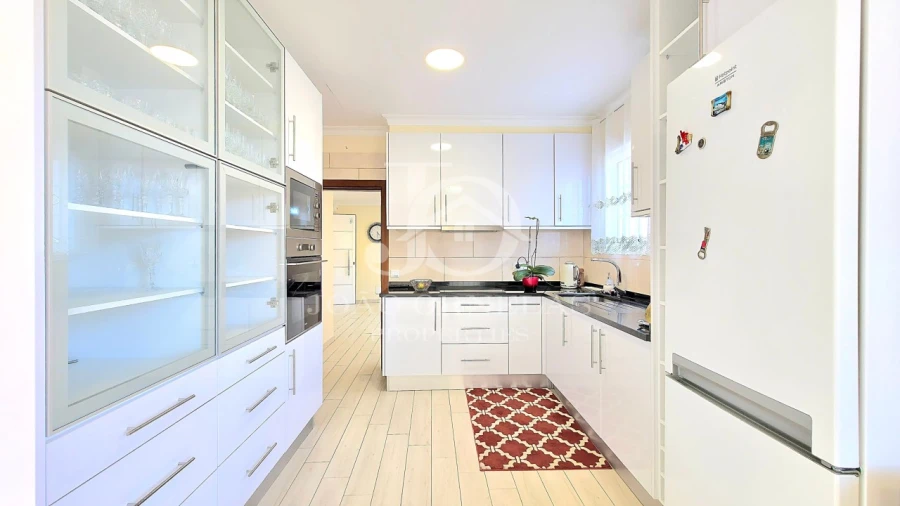 Moradia T3 para Venda em São Roque Foto 1