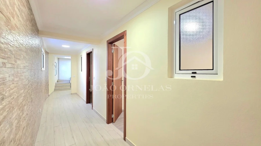 Moradia T3 para Venda em São Roque Foto 11