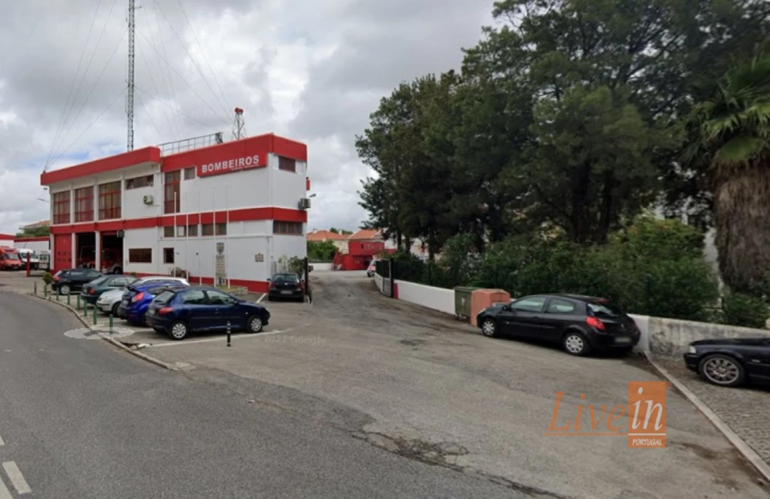 Garagem para Venda em Algueirão-Mem Martins Foto 1