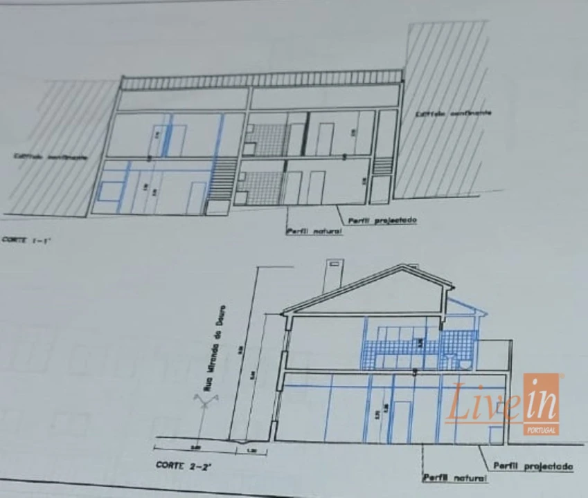 Moradia T5 para Venda em Casal de Cambra Foto 3