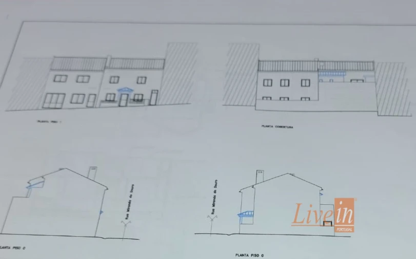 Moradia T5 para Venda em Casal de Cambra Foto 4