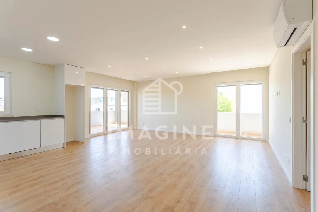 Apartamento T3 para Venda em Gambia-Pontes-Alto da Guerra Foto 1