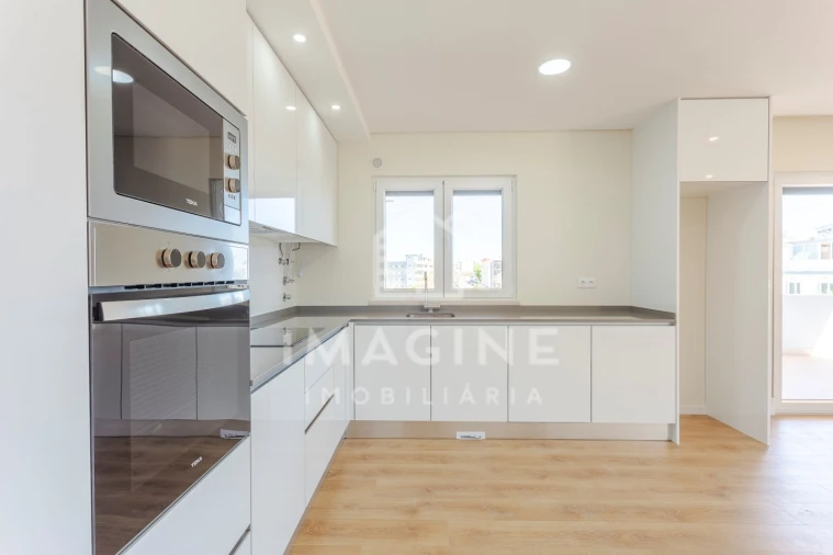 Apartamento T3 para Venda em Gambia-Pontes-Alto da Guerra Foto 6