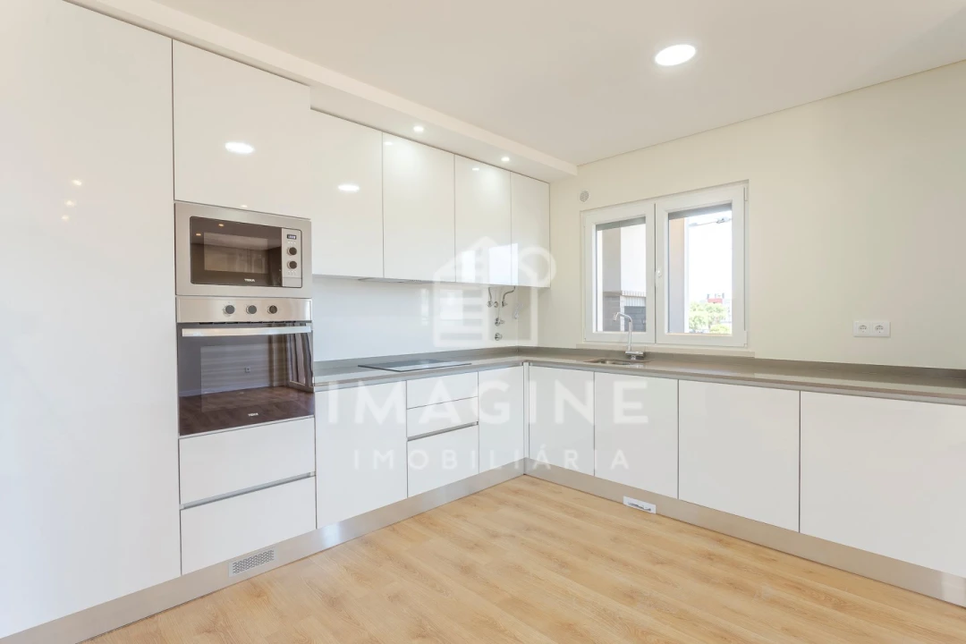 Apartamento T3 para Venda em Gambia-Pontes-Alto da Guerra Foto 1