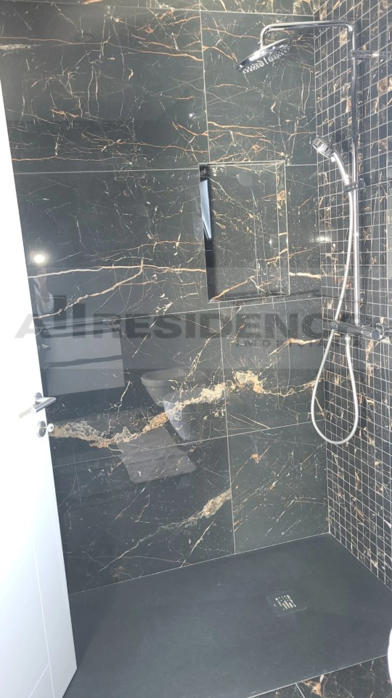 Moradia T3 para Venda em Albufeira e Olhos de Água Foto 14