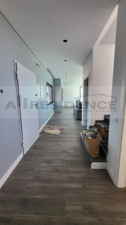 Moradia T3 para Venda em Albufeira e Olhos de Água