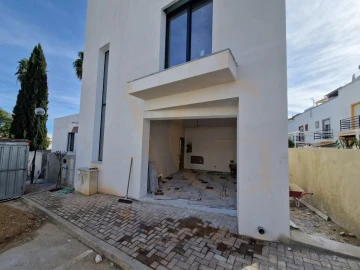 Moradia T5 para Venda em Tavira (Santa Maria e Santiago)