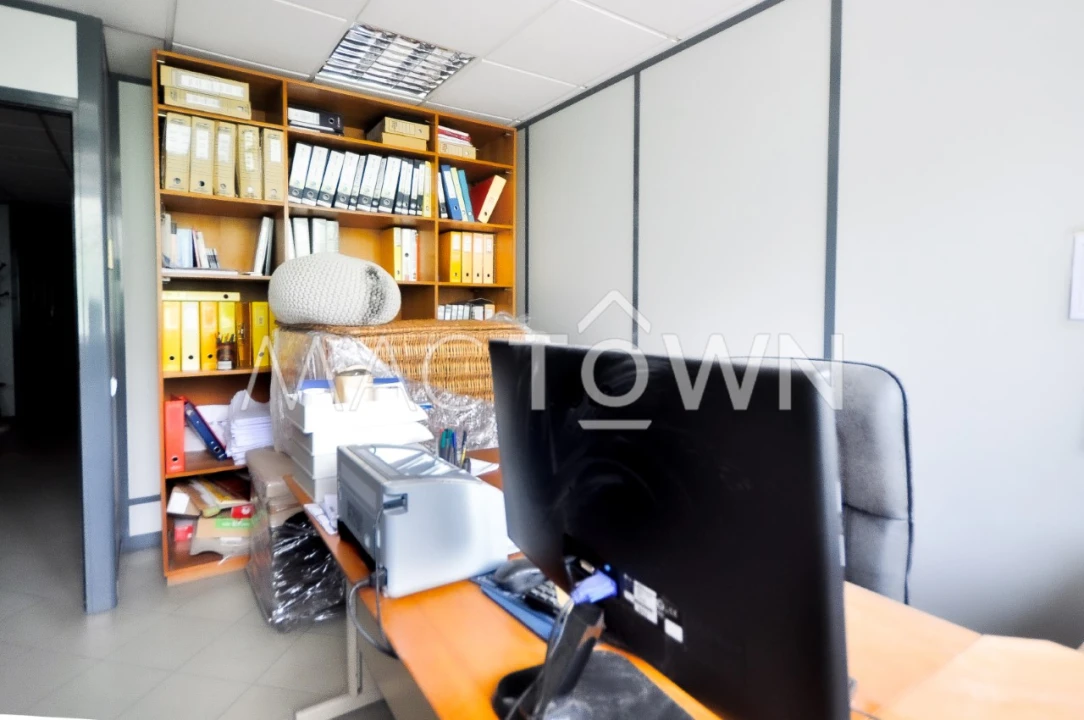 Armazém para Venda em Campo de Ourique Foto 5