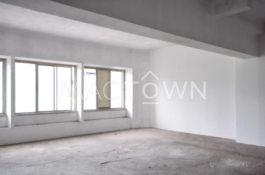 Armazém para Venda em Campo de Ourique Foto 14