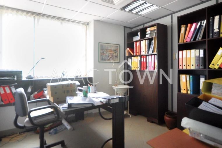 Armazém para Venda em Campo de Ourique Foto 7