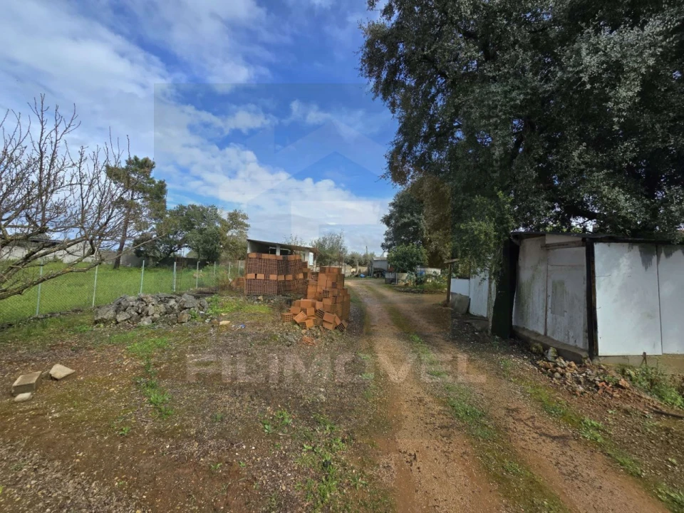 Armazém para Venda em Alcanena e Vila Moreira Foto 2