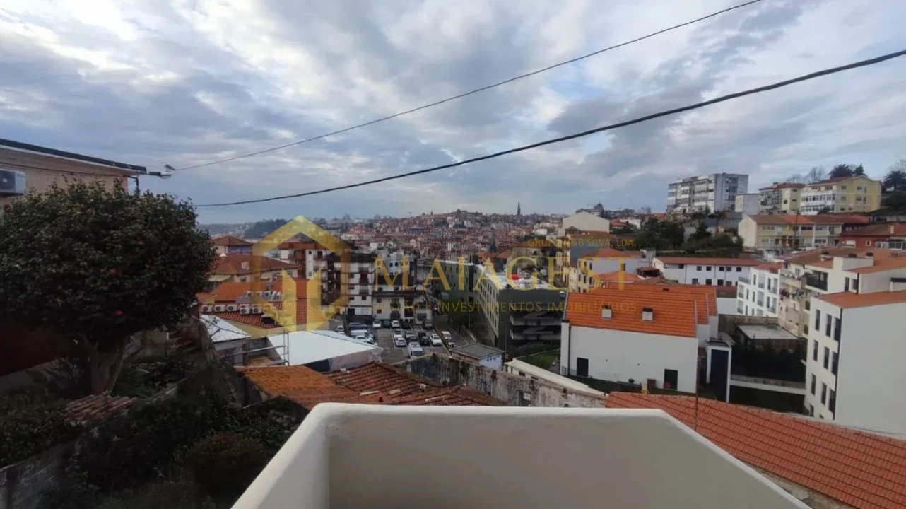 Moradia T2 para Venda em Santa Marinha e São Pedro da Afurada Foto 8