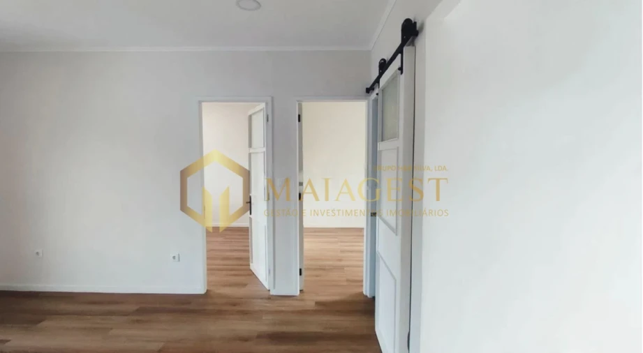 Moradia T2 para Venda em Santa Marinha e São Pedro da Afurada Foto 13