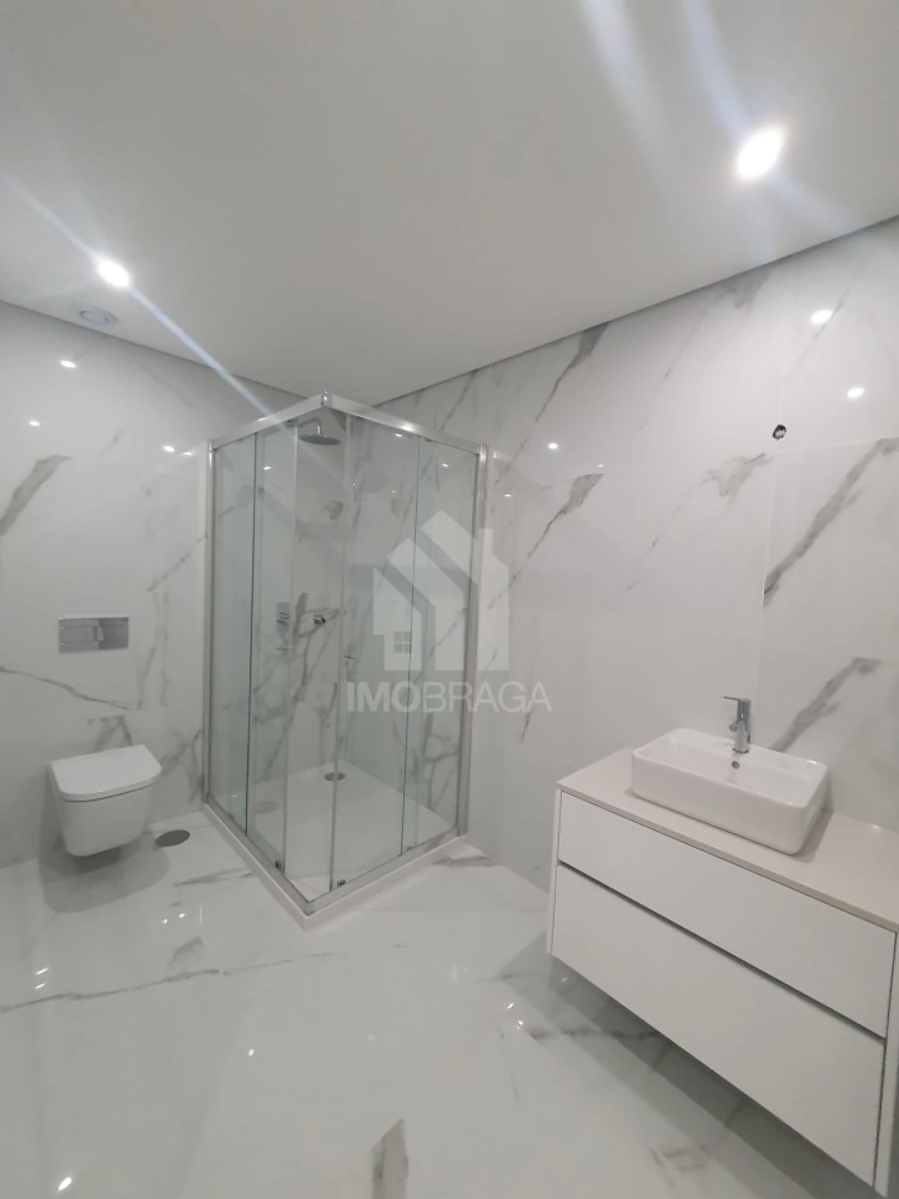 Apartamento T2 para Venda em São Vicente (Braga) Foto 17