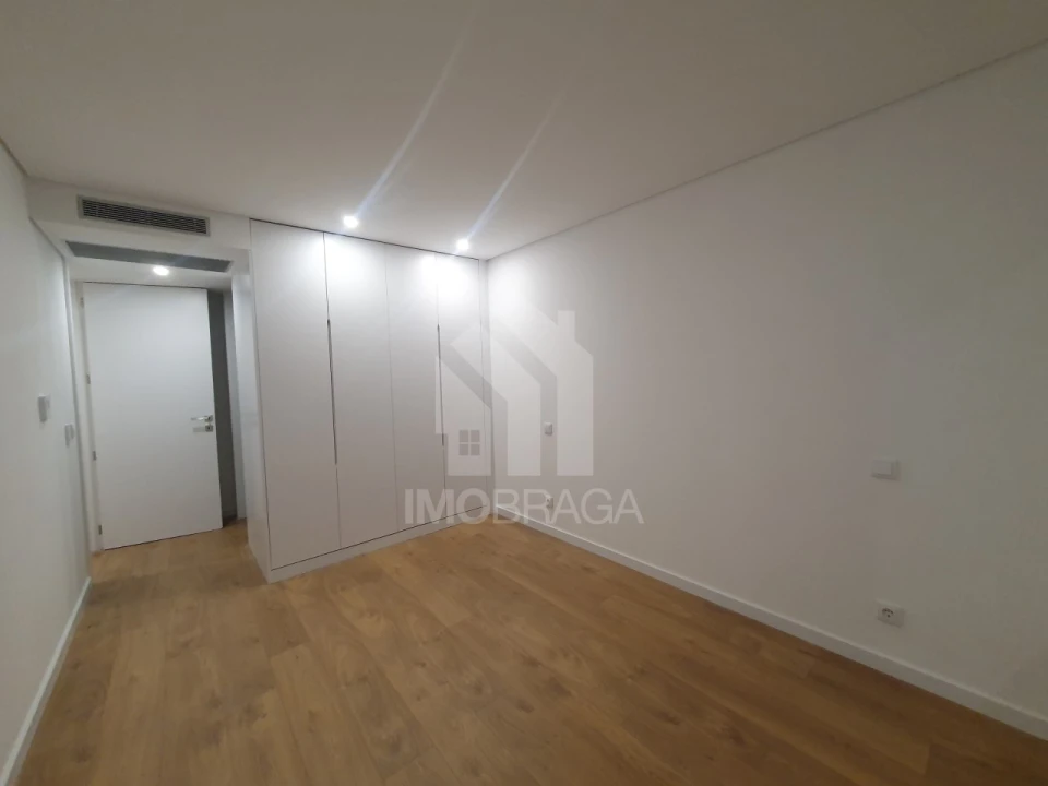 Apartamento T2 para Venda em São Vicente (Braga) Foto 19