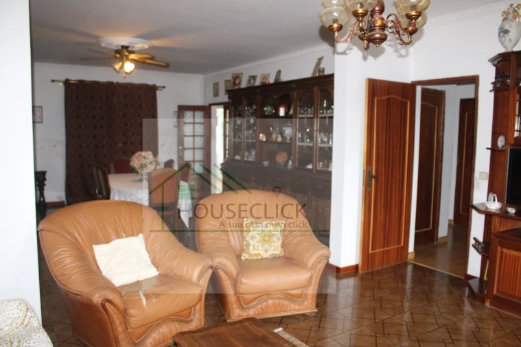 Moradia T4 para Venda em Inguias Foto 5