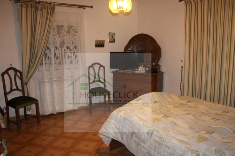 Moradia T4 para Venda em Inguias Foto 7