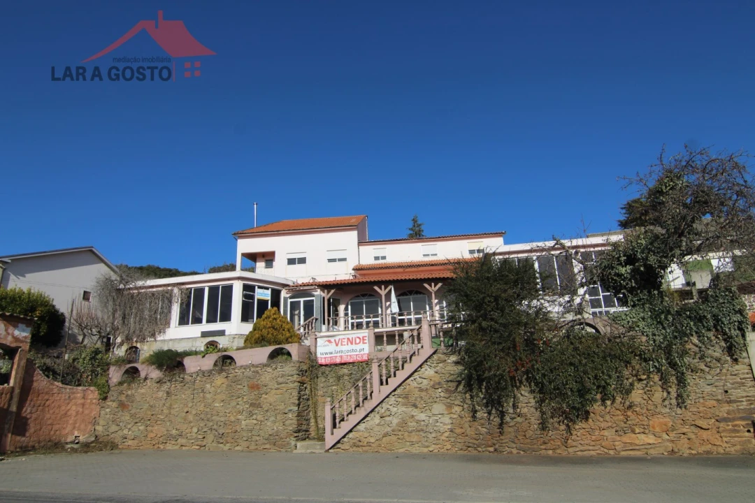 Moradia T18 para Venda em Macedo de Cavaleiros Foto 25