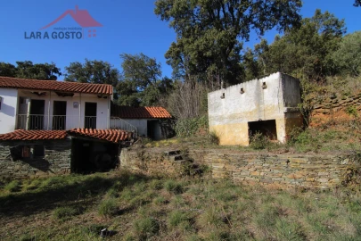 Moradia T18 para Venda em Macedo de Cavaleiros