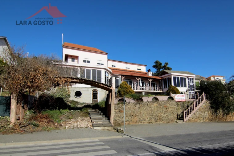 Moradia T18 para Venda em Macedo de Cavaleiros