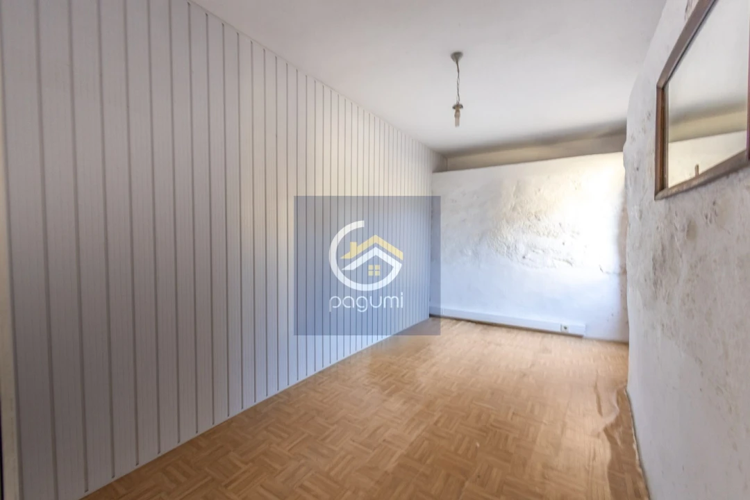 Moradia T2 para Venda em Guilhufe e Urrô Foto 12