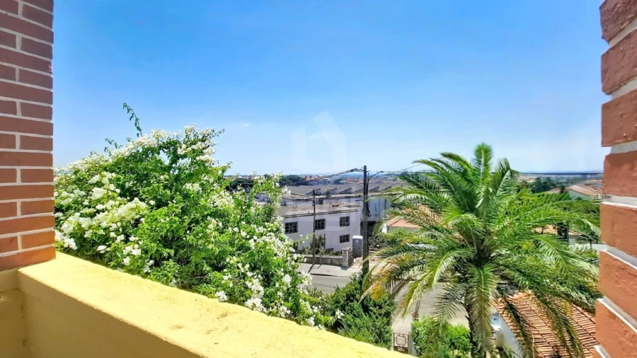 Moradia T3 para Venda em Vila Nova da Barquinha Foto 2
