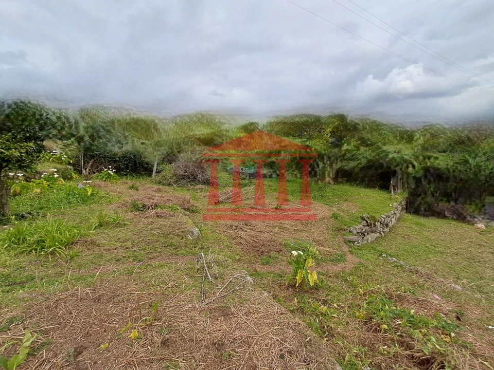Terreno para Venda em Creixomil e Mariz Foto 4