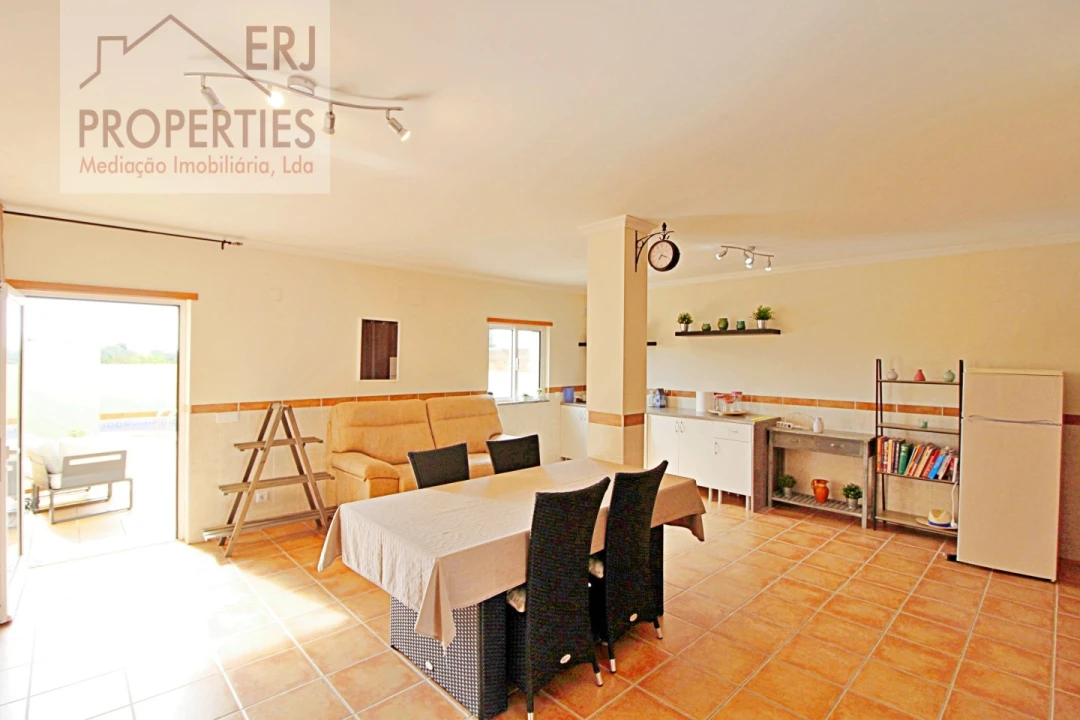 Moradia T3 para Venda em Vila Nova de Cacela Foto 8