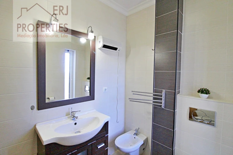 Moradia T3 para Venda em Vila Nova de Cacela Foto 25