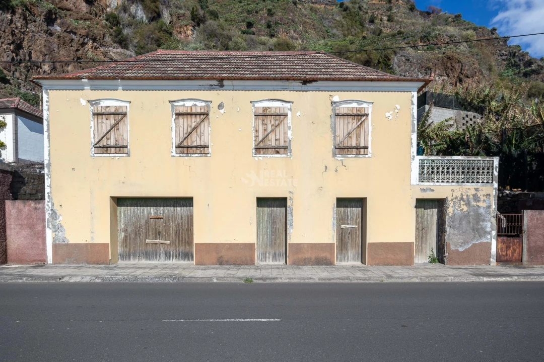 Moradia T2 para Venda em Madalena do Mar Foto 2