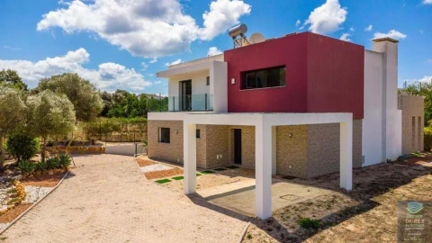 Moradia T3 para Arrendamento férias em Alvor