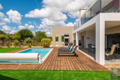 Moradia T3 para Arrendamento férias em Alvor