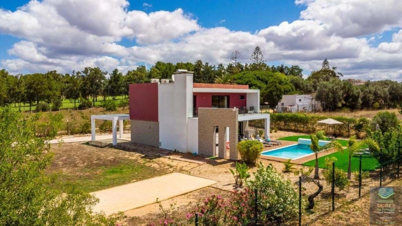 Moradia T3 para Arrendamento férias em Alvor Foto 20