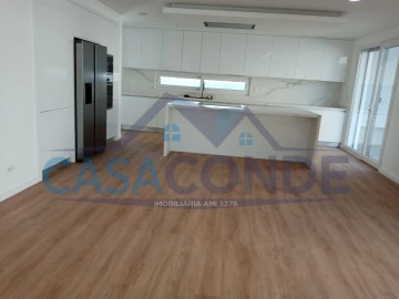 Moradia T4 para Venda em Azeitão (São Lourenço e São Simão)