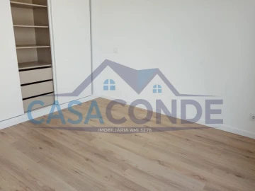 Moradia T4 para Venda em Azeitão (São Lourenço e São Simão)