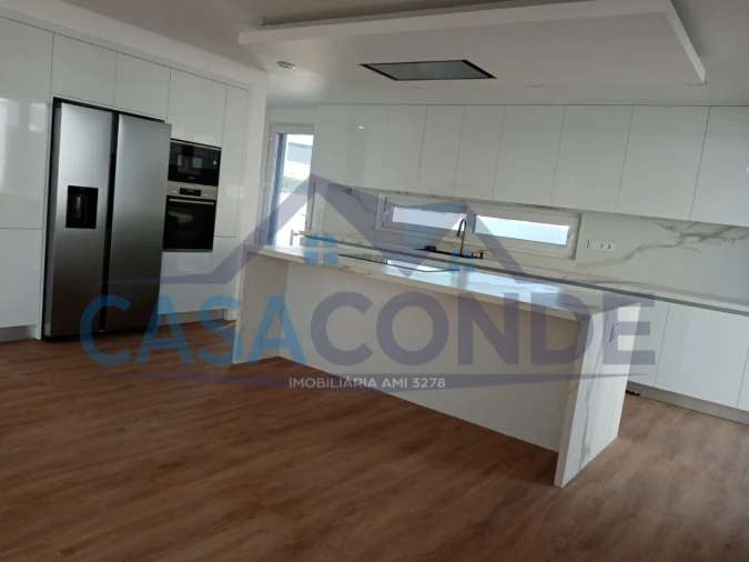 Moradia T4 para Venda em Azeitão (São Lourenço e São Simão) Foto 8
