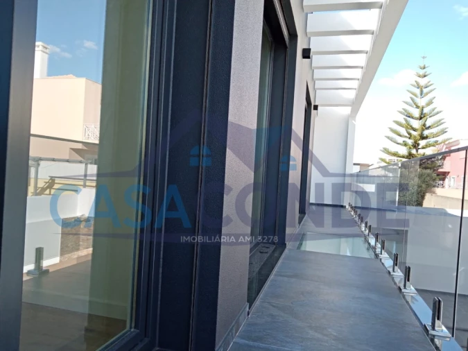 Moradia T4 para Venda em Azeitão (São Lourenço e São Simão) Foto 24