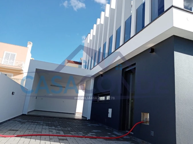 Moradia T4 para Venda em Azeitão (São Lourenço e São Simão) Foto 30