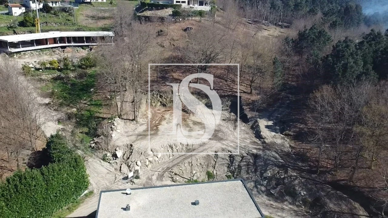 Terreno para Venda em Tabuaças Foto 34