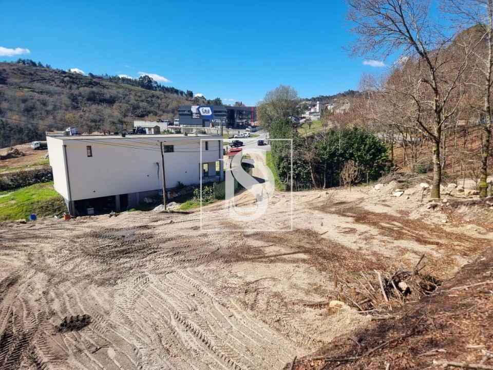 Terreno para Venda em Tabuaças Foto 12